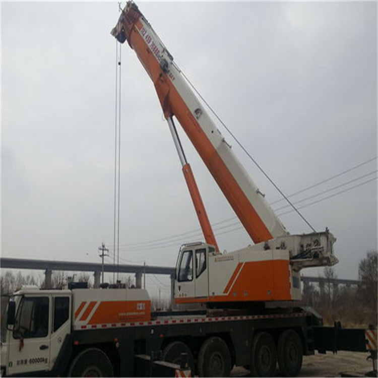 顺义吊车租赁如何选？吊大货车作业流程、价格因素全解析